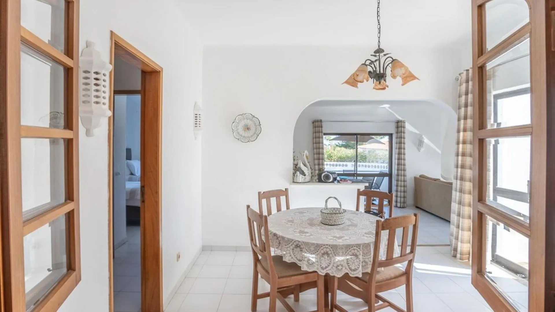Villa Carosim - Quiet Location, Close To Beach, Private Carvoeiro